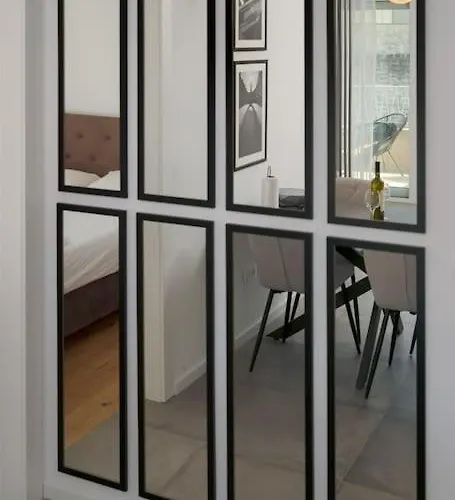 New Luce With Balcony And Free Parking